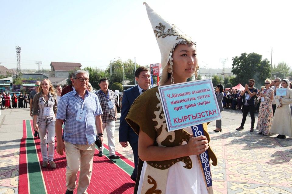 Ты не плачь, когда я умру - азербайджанцы в Кыргызстане (ФОТО)