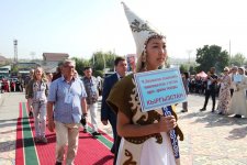 Ты не плачь, когда я умру - азербайджанцы в Кыргызстане (ФОТО)