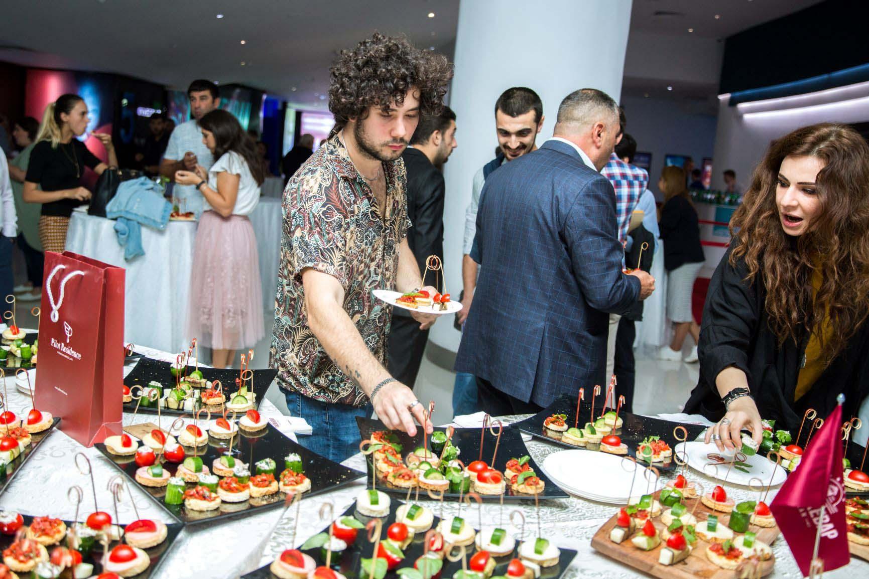 Как из Азербайджана эмигрировать в Германию - удивительная история героя (ВИДЕО, ФОТО)