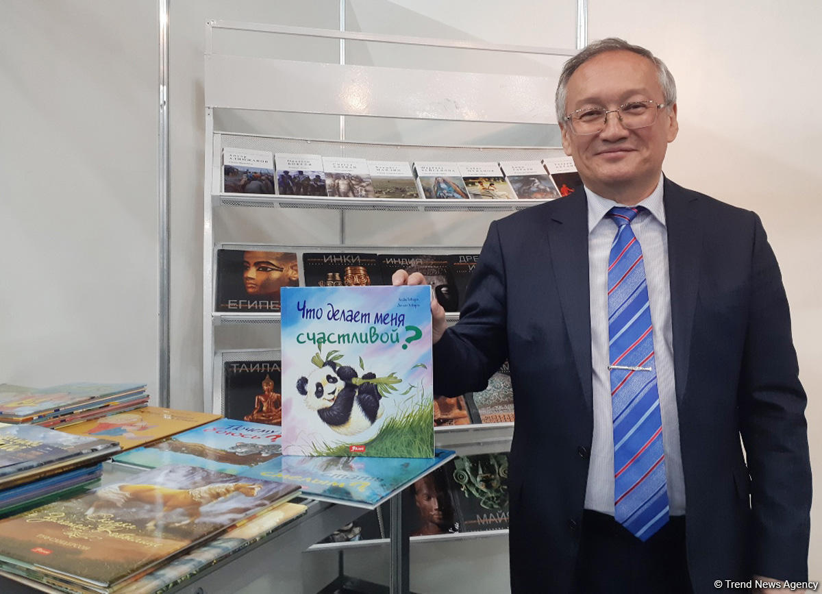Литература на любой вкус – международная книжная выставка-ярмарка в Баку (ФОТО)