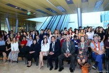 В рамках Фестиваля Насими состоялась церемония награждения конкурса эскизов ковров и произведений (ФОТО)