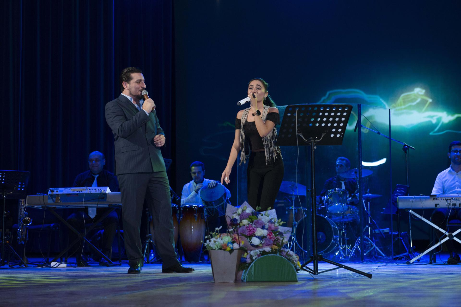 Осенняя любовь и ностальгия Принца азербайджанского шансона (ВИДЕО, ФОТО)