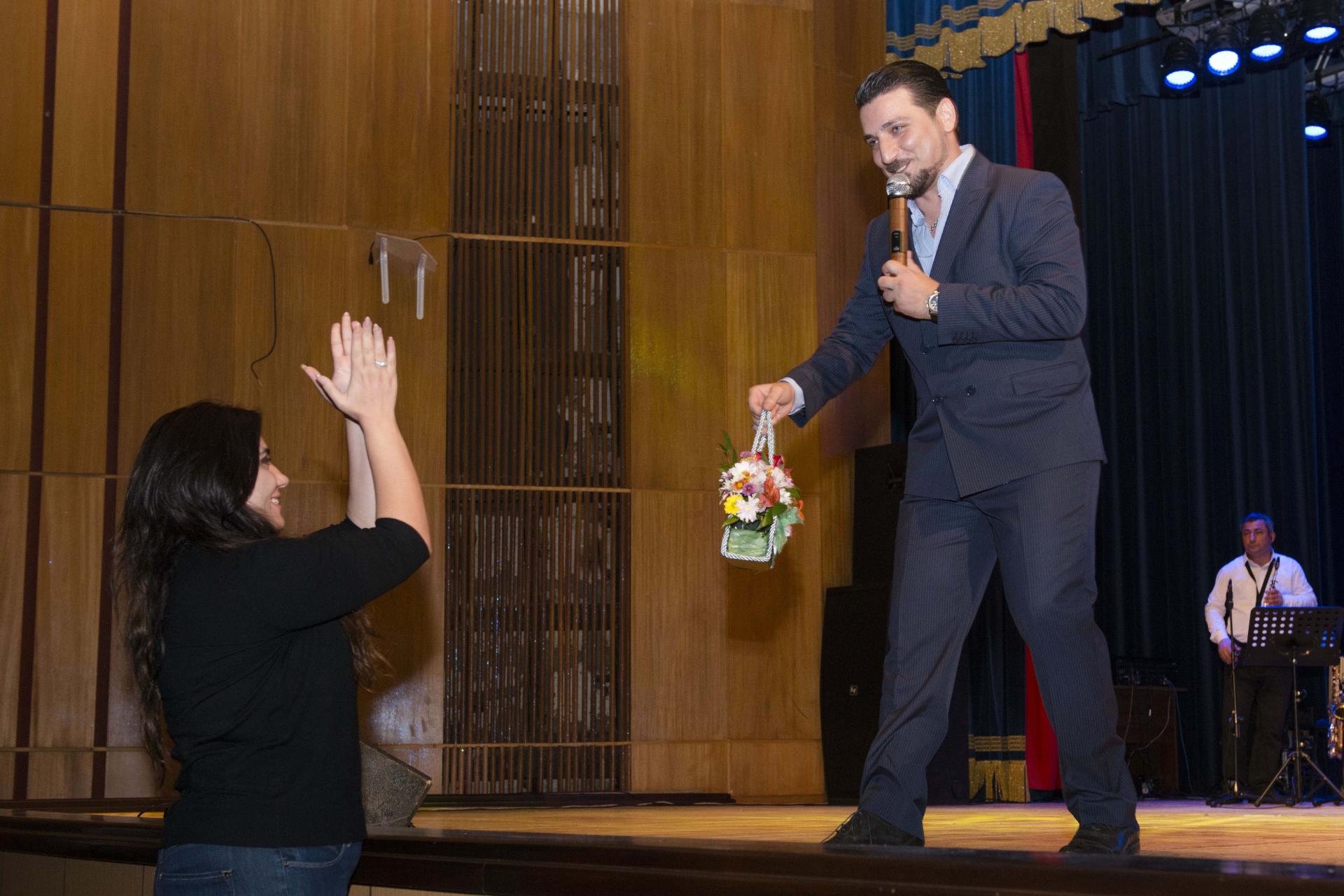 Осенняя любовь и ностальгия Принца азербайджанского шансона (ВИДЕО, ФОТО)