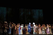 Такого еще не было! Потрясающая премьера грандиозной оперы "Мехсети" с 3D оформлением в Баку (ВИДЕО, ФОТО)