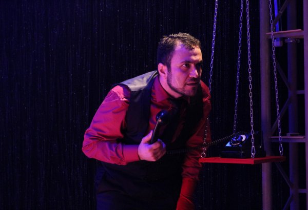 Азербайджанцы рассказали о проклятии короля Англии (ФОТО)