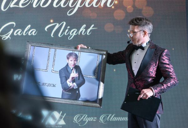 Притча об огне и неверующем в коронавирус от телеведущего Азера Ахшама