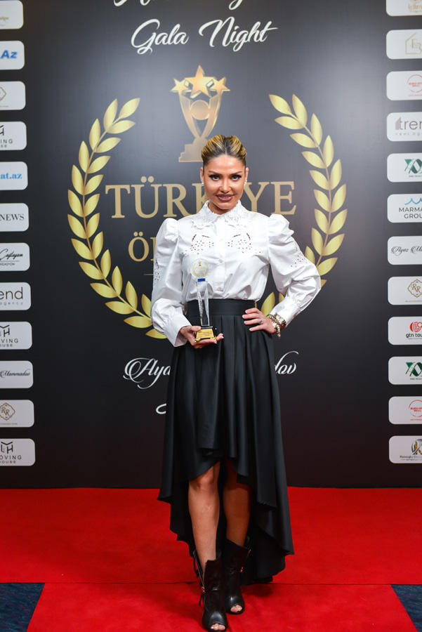 В Баку прошла церемония награждения премии Türkiye Ödülleri 2019 (ФОТО)
