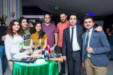 В Баку появился самый харизматичный злодей (ФОТО, ВИДЕО)