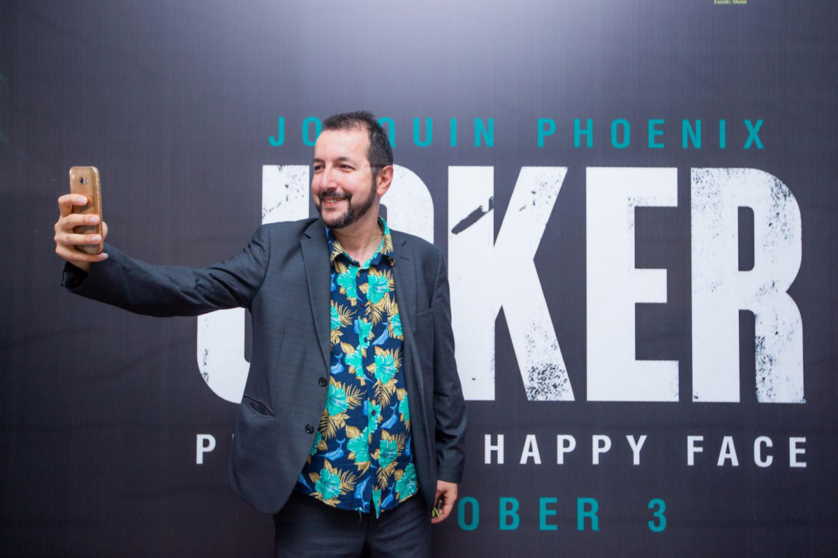 В Баку появился самый харизматичный злодей (ФОТО, ВИДЕО)