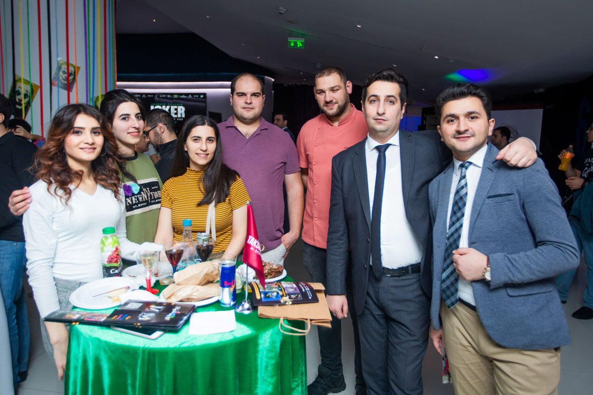 В Баку появился самый харизматичный злодей (ФОТО, ВИДЕО)