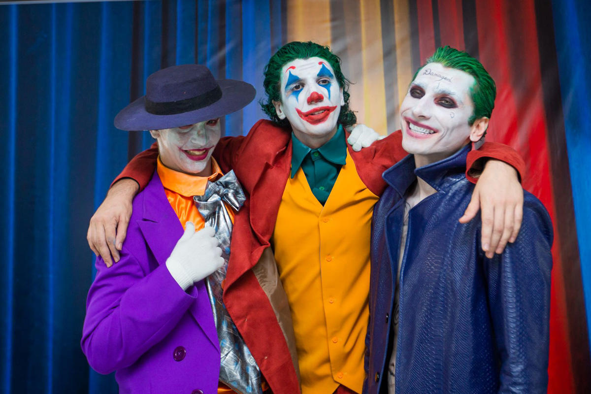 В Баку появился самый харизматичный злодей (ФОТО, ВИДЕО)