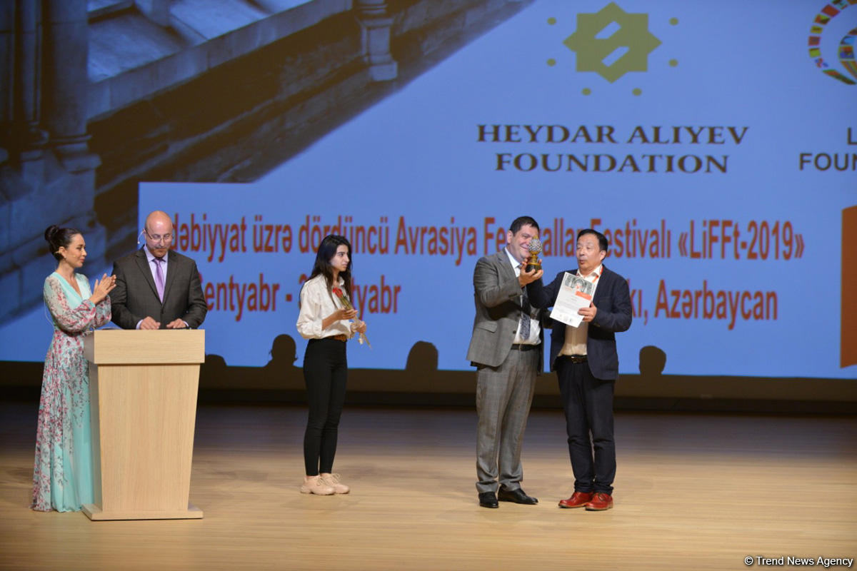 Подведены итоги Евразийского фестиваля "ЛиФФт" в Баку – красная дорожка, победители (ВИДЕО, ФОТО)