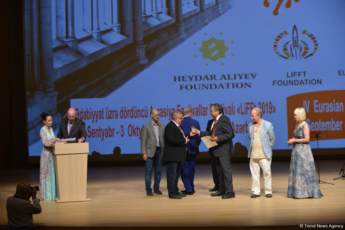 Подведены итоги Евразийского фестиваля "ЛиФФт" в Баку – красная дорожка, победители (ВИДЕО, ФОТО)