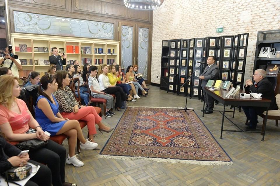 Победитель фестиваля "ЛиФФт 2019" отметил успех с бакинцами (ФОТО)