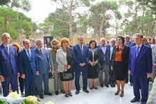 Почтена память одной из видных личностей, подаренных Азербайджаном мировой науке - ученого-востоковеда Аиды Имангулиевой (ФОТО)