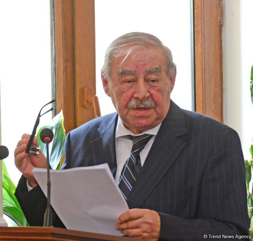 В Баку прошла научная конференция в связи с 80-летним юбилеем видного ученого-востоковеда Аиды Имангулиевой (ФОТО) (версия 2)
