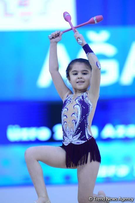 Стартовало 26-е первенство Азербайджана и Баку по художественной гимнастике (ФОТО)