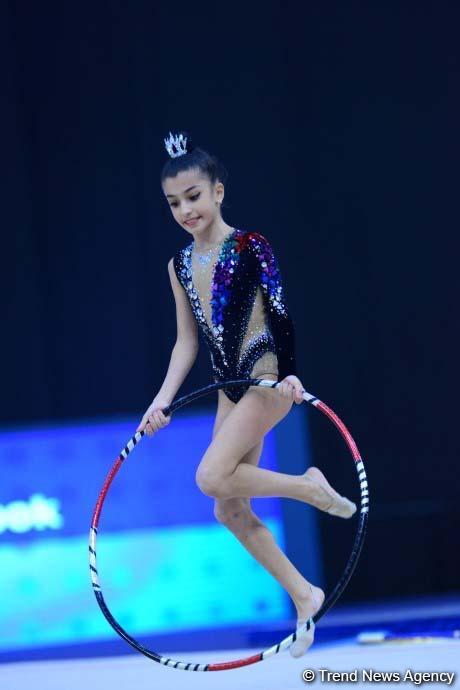 Стартовало 26-е первенство Азербайджана и Баку по художественной гимнастике (ФОТО)
