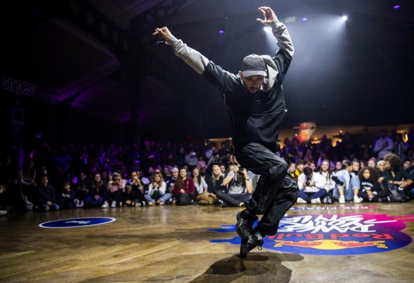 Азербайджанский хип-хоп танцор в мировом финале Red Bull Dance Your Style во Франции (ФОТО)