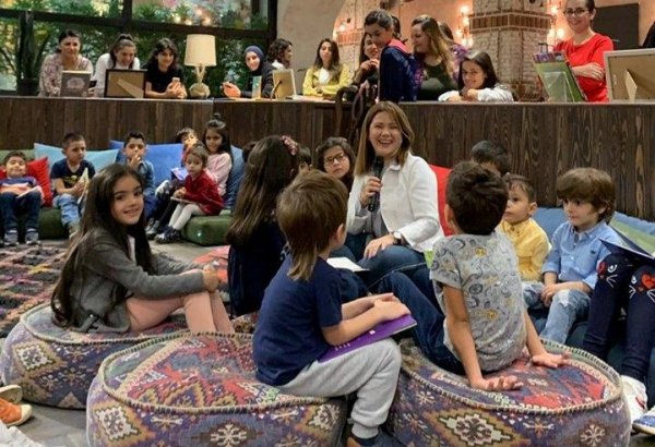 Как Мехрибан Зеки спасала Маугли от Шерхана и искала Принца для Русалки (ФОТО)