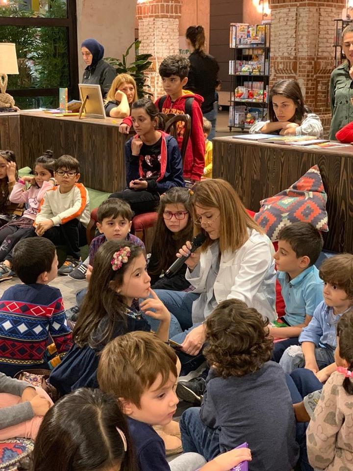 Как Мехрибан Зеки спасала Маугли от Шерхана и искала Принца для Русалки (ФОТО)