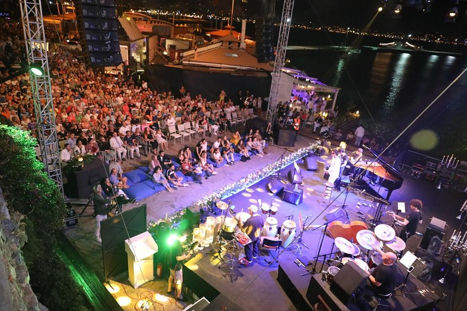 Группа "Тофик Гасансой и Бакуба джаз бэнд" покорила международный фестиваль в Турции (ФОТО)