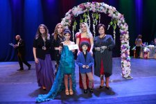 Из Гянджи на обложки глянцевых изданий – модное дефиле осень-зима (ФОТО)