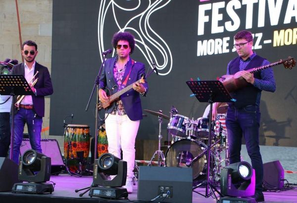 Бакинский джаз-фестиваль отметит юбилей телемарафоном