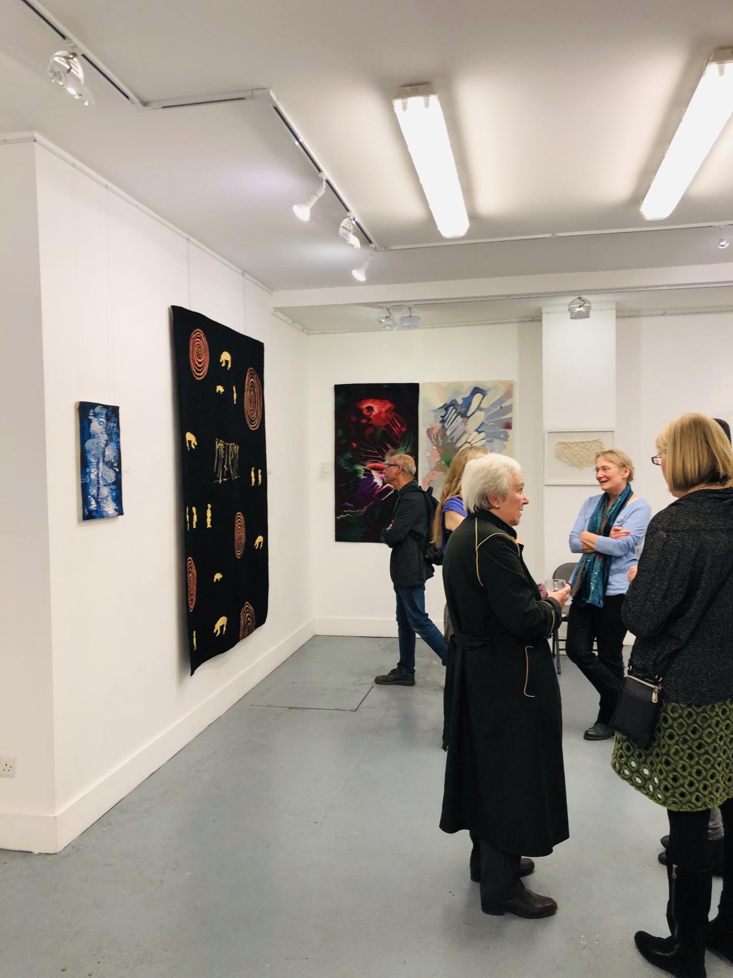 "Нефтяные скважины" азербайджанки в Великобритании (ФОТО)