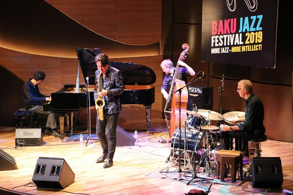 Ценности свободы и личностное право на индивидуальность. Фри-джаз для бакинцев (ВИДЕО, ФОТО)