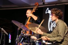 Своеобразный педагог-оркестр и Aron Talas Trio зажгли огни вечернего Баку (ФОТО)