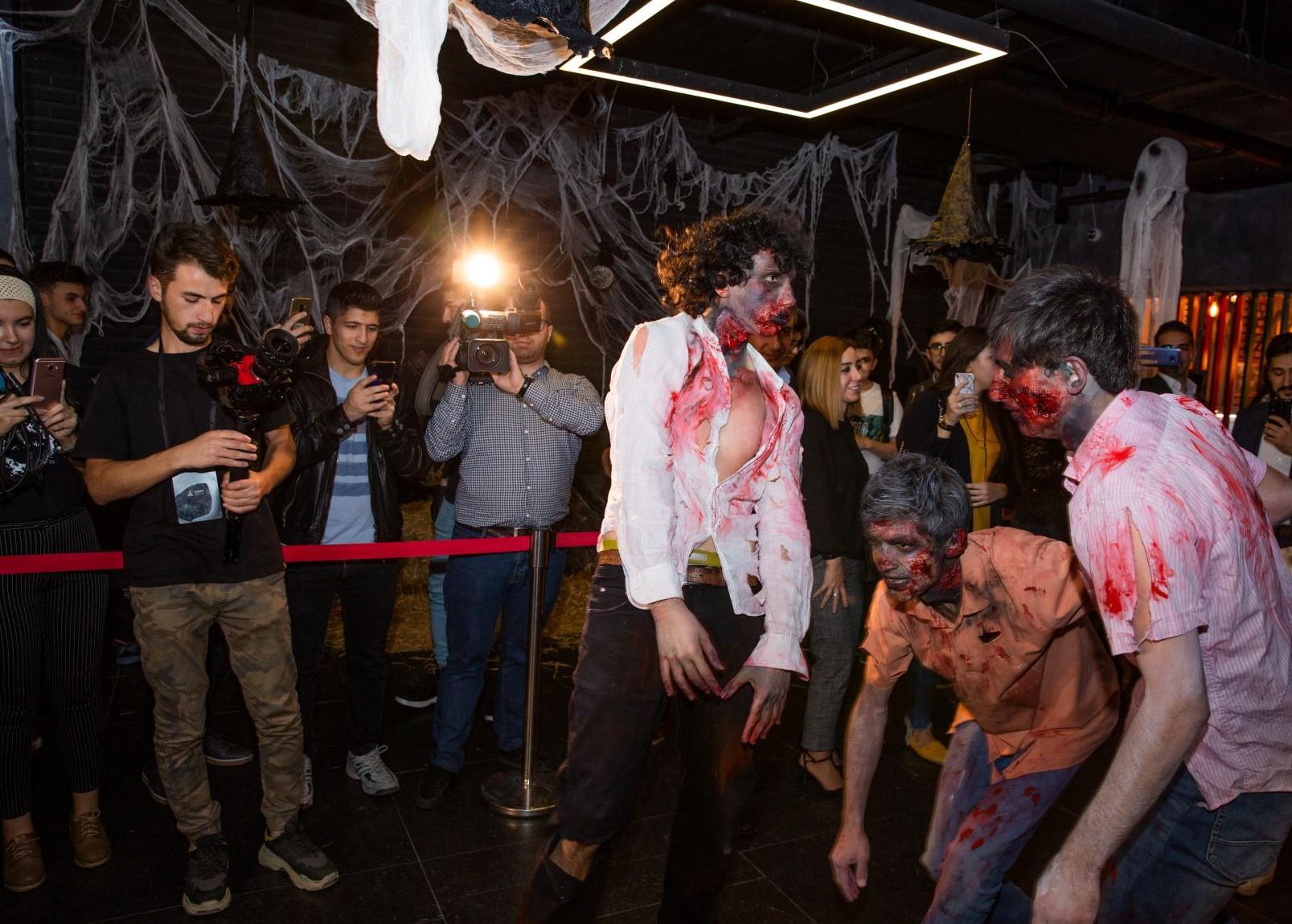 В Баку появился Zомбилэнд - только 18+ (ФОТО, ВИДЕО)