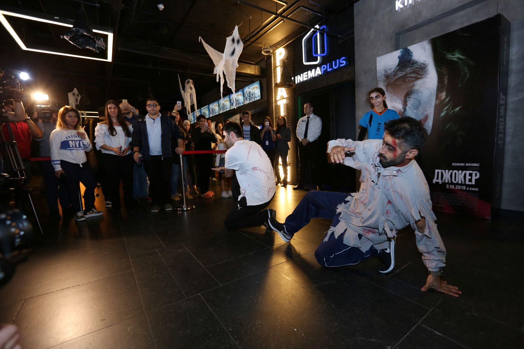 В Баку появился Zомбилэнд - только 18+ (ФОТО, ВИДЕО)