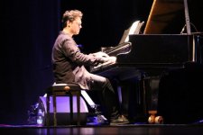 Раин Султанов, Джан Чанкая и Нильс Олмедал - посвящение всемирно известным джазменам (ФОТО)