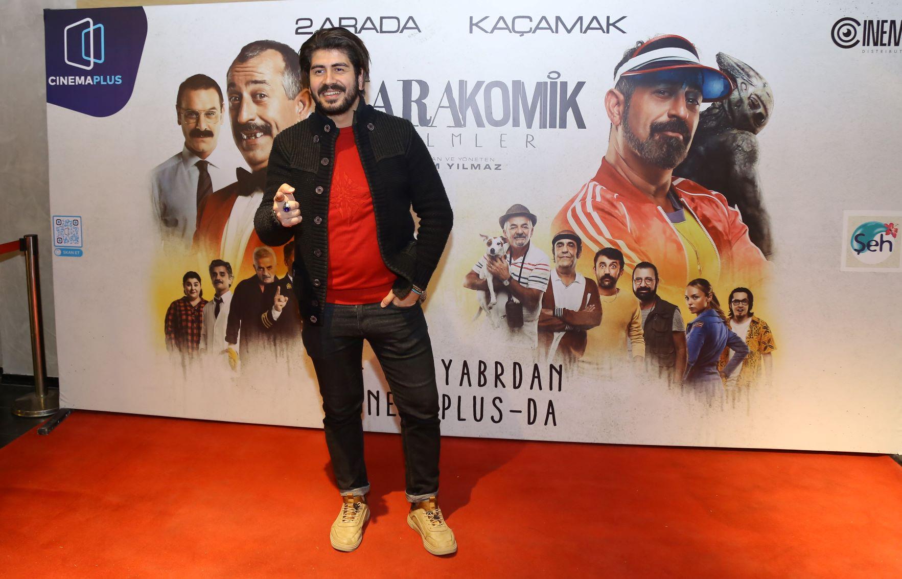 Известный турок рассмешил до слез бакинцев (ФОТО, ВИДЕО)