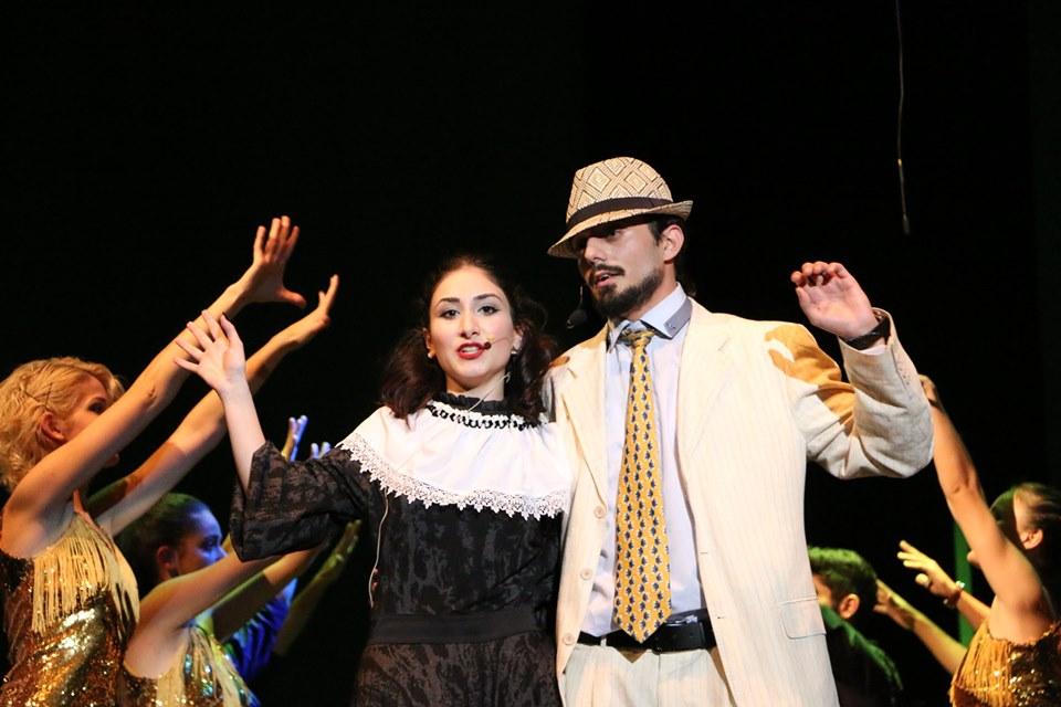 Мир криминального Чикаго и кабаре-шоу в Баку (ВИДЕО, ФОТО)