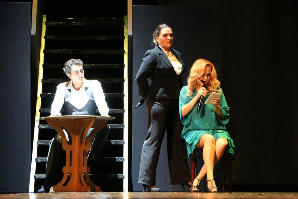 Мир криминального Чикаго и кабаре-шоу в Баку (ВИДЕО, ФОТО)