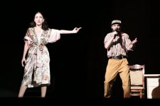 Мир криминального Чикаго и кабаре-шоу в Баку (ВИДЕО, ФОТО)