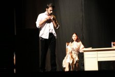 Мир криминального Чикаго и кабаре-шоу в Баку (ВИДЕО, ФОТО)