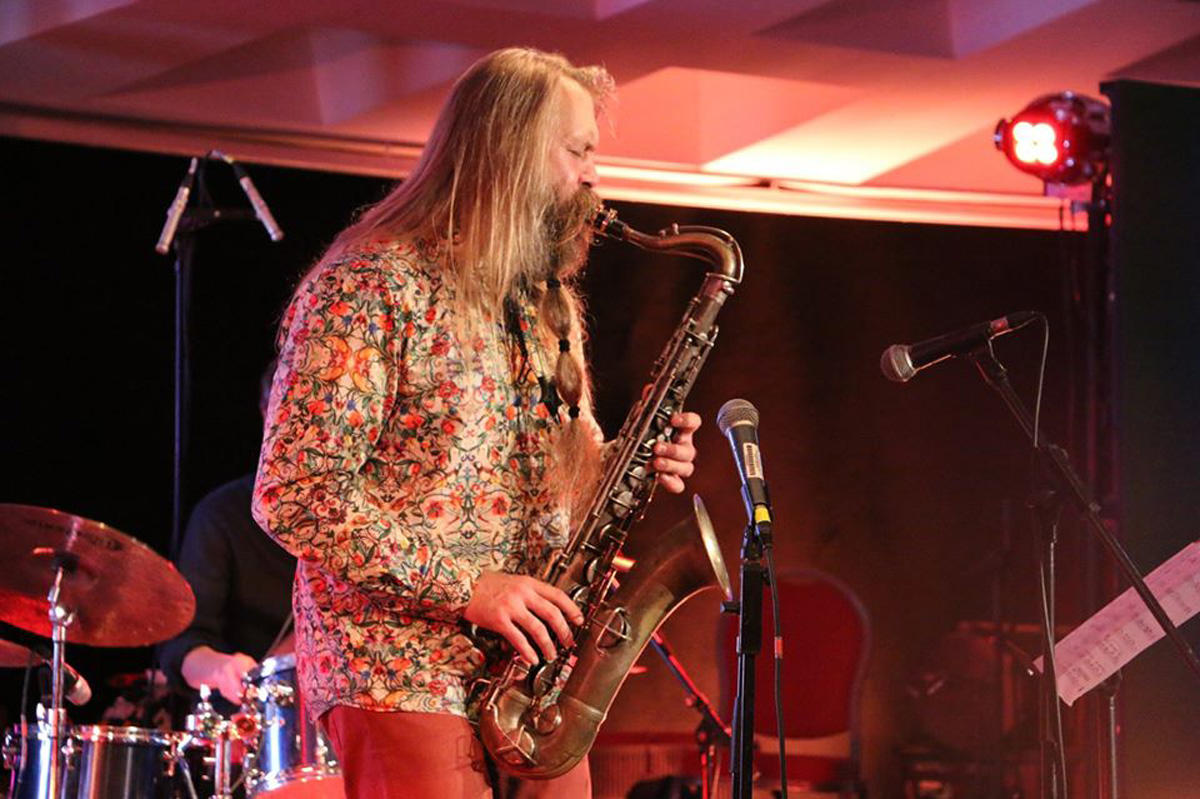 Норвежский викинг и "двойник" Джанлуиджи Буффона в вечернем Баку (ВИДЕО, ФОТО)