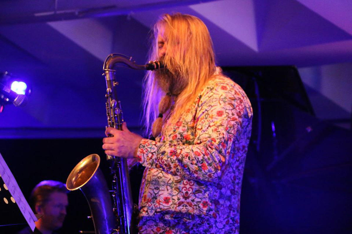 Норвежский викинг и "двойник" Джанлуиджи Буффона в вечернем Баку (ВИДЕО, ФОТО)