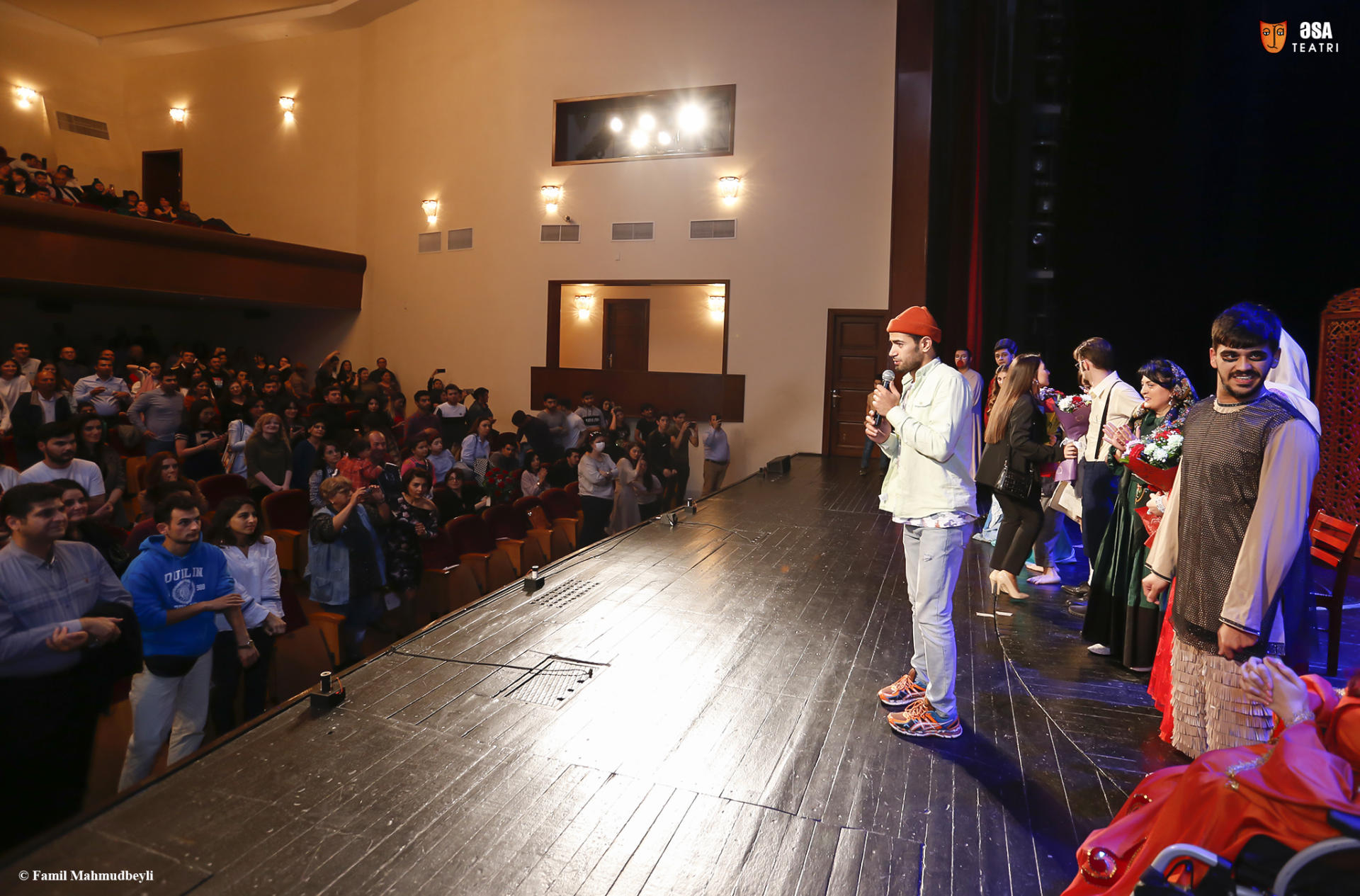 Как азербайджанцы взрывали Париж, или Бесплатный билет (ФОТО)