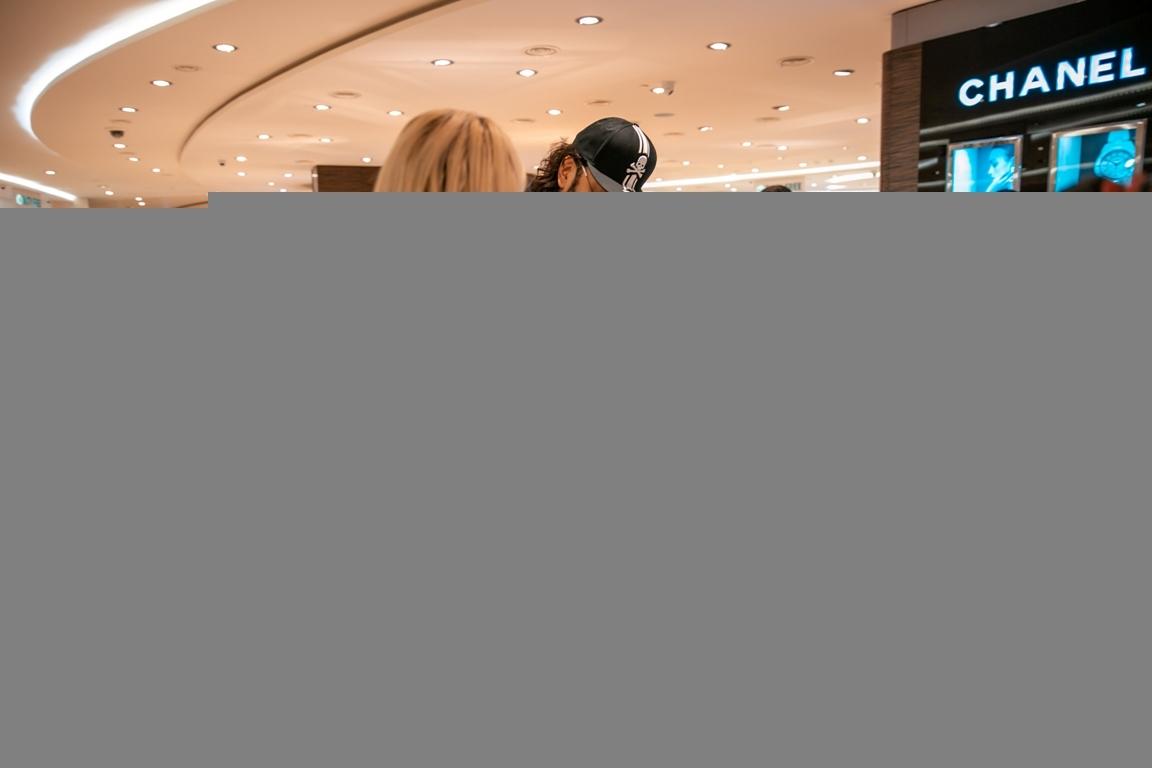 Филипп Киркоров признался в любви к Азербайджану – интересная беседа с Королем в аэропорту (ФОТО/ВИДЕО)