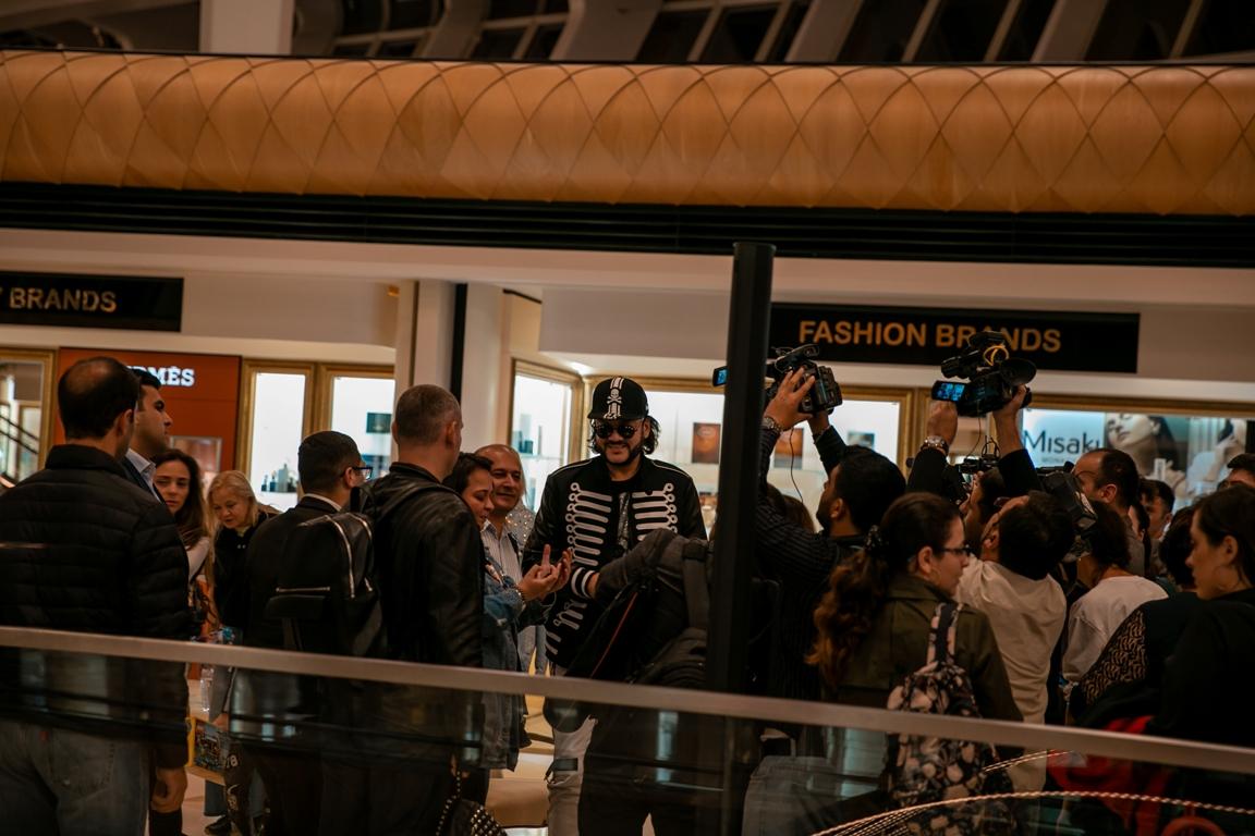 Филипп Киркоров признался в любви к Азербайджану – интересная беседа с Королем в аэропорту (ФОТО/ВИДЕО)