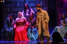 Как азербайджанцы взрывали Париж, или Бесплатный билет (ФОТО)