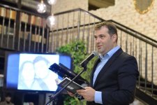 "Темница" Чингиза Алекперзаде озарилась лучезарным светом дочерей и добрых друзей (ФОТО, ВИДЕО)