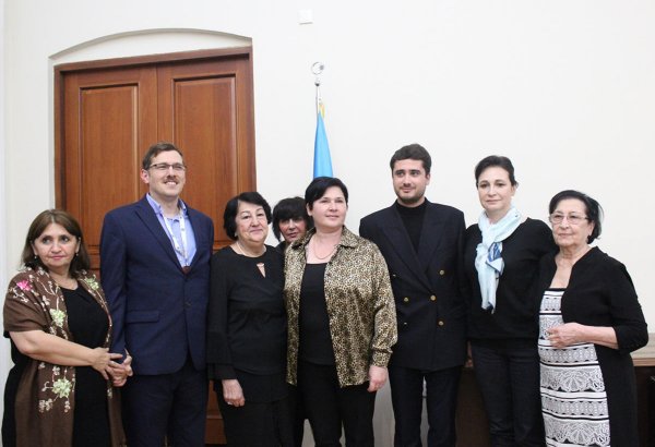 Потомок Гаджи Зейналабдина Тагиева из Франции встретился с родственниками в Баку (ФОТО)