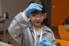 Умный Баку - как горит пламя в чистом кислороде и химические эксперименты (ФОТО)