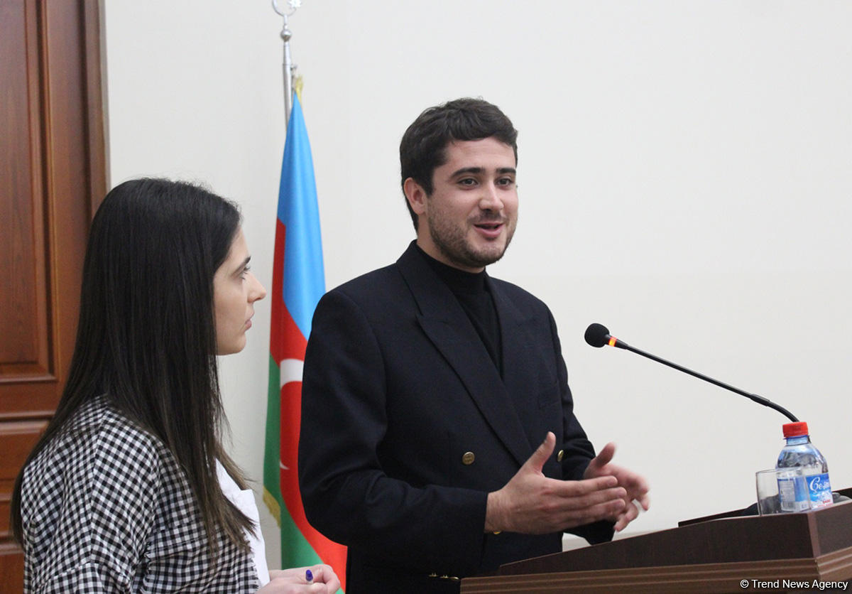 Потомок Гаджи Зейналабдина Тагиева из Франции встретился с родственниками в Баку (ФОТО)