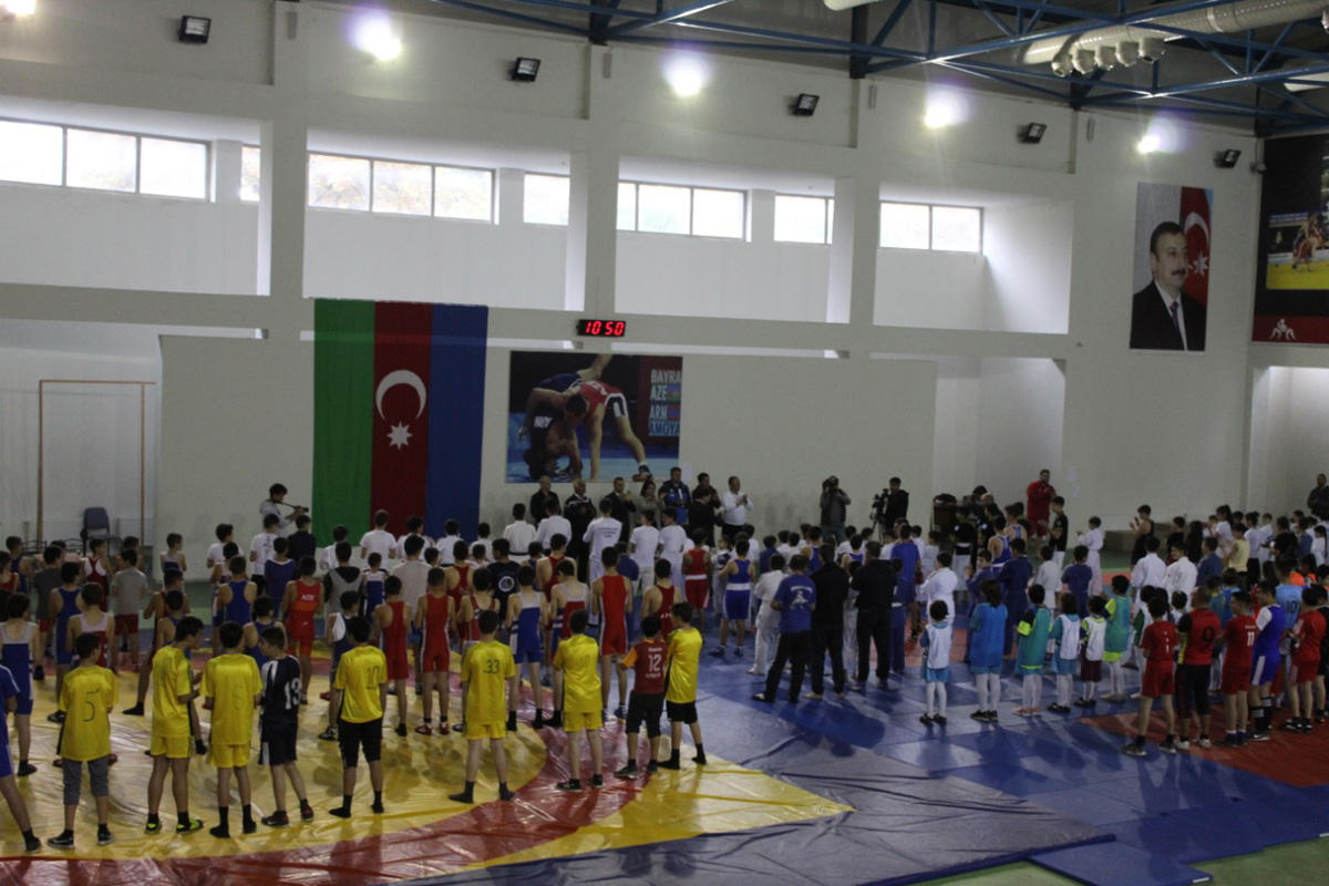 Побеждай своим духом! Большой спортивный фестиваль в Шеки (ФОТО)